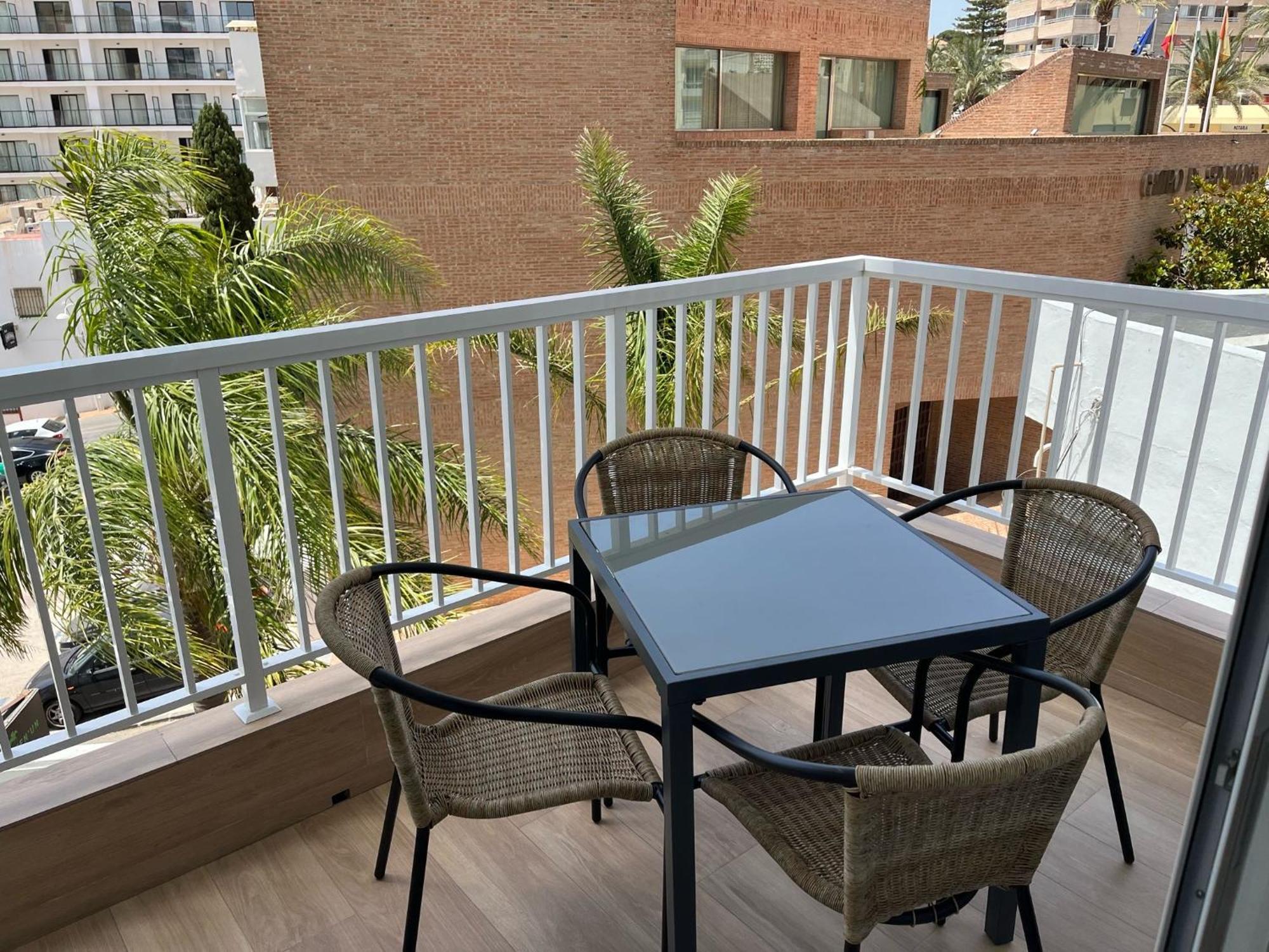 Diana Sea View Lägenhet Benalmádena Exteriör bild