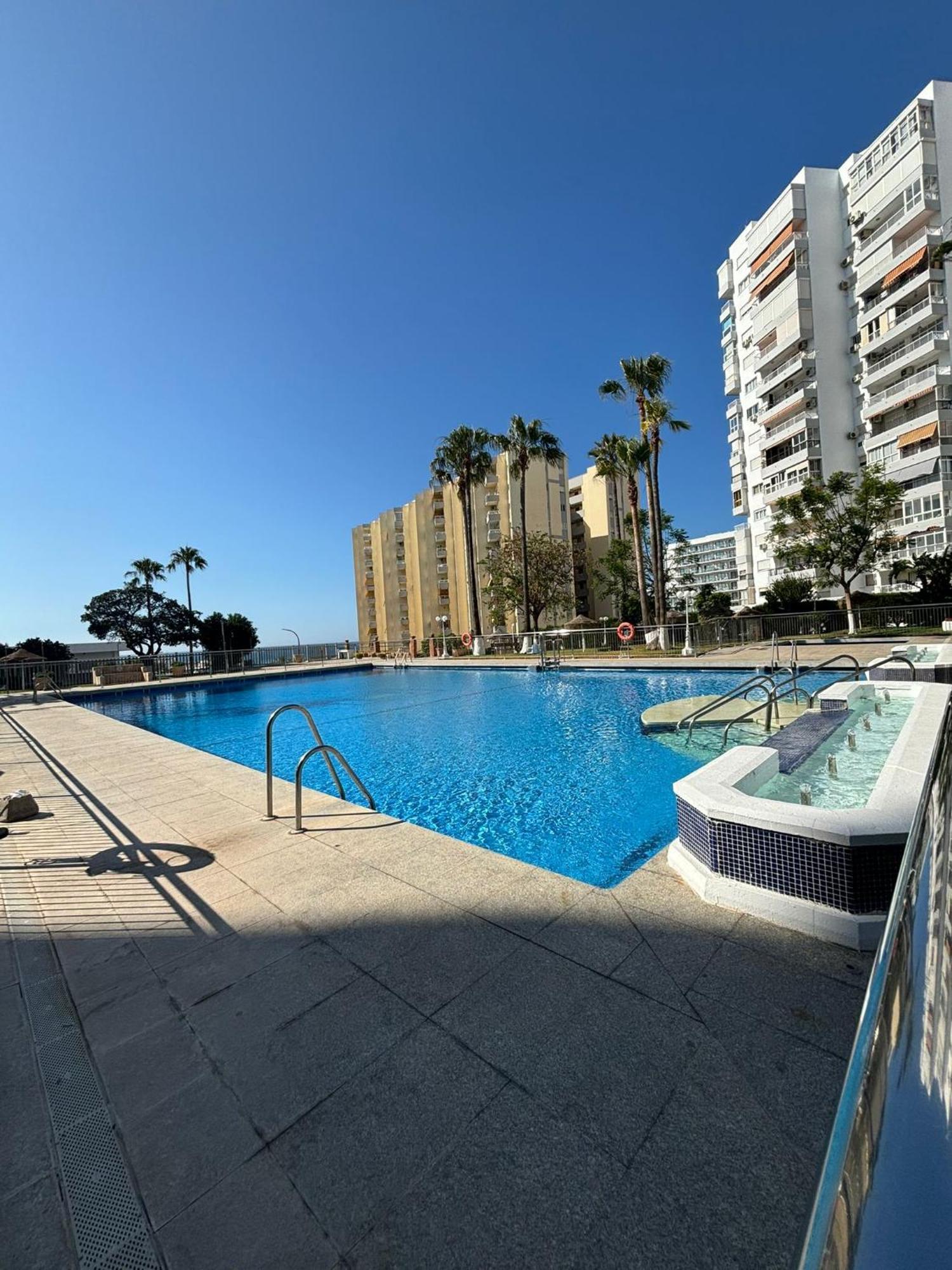 Diana Sea View Lägenhet Benalmádena Exteriör bild